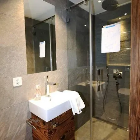 Heinrida Semesterbostad Saas Fee